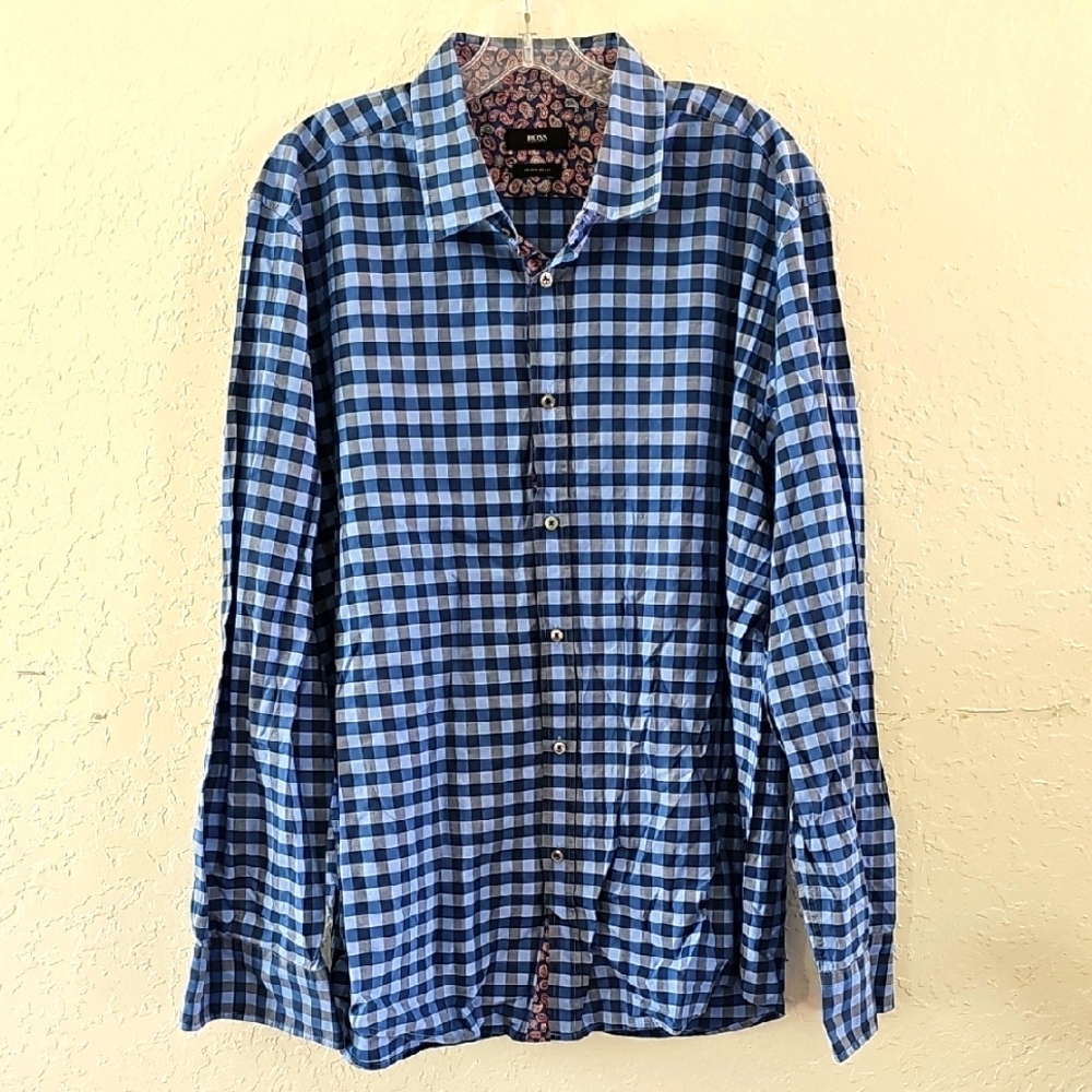 HUGO BOSS Casual Button-Down Shirt.